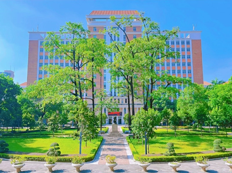 Đại học Sư phạm Hoa Nam